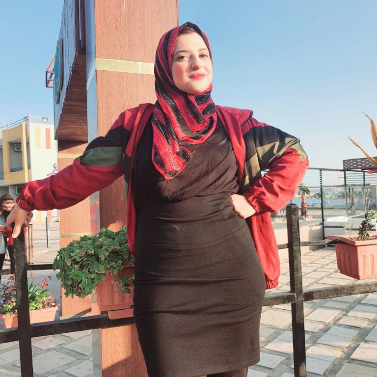 د. مي صلاح تقدم نصائح صيدلانية لتعزيز الصحة العامة